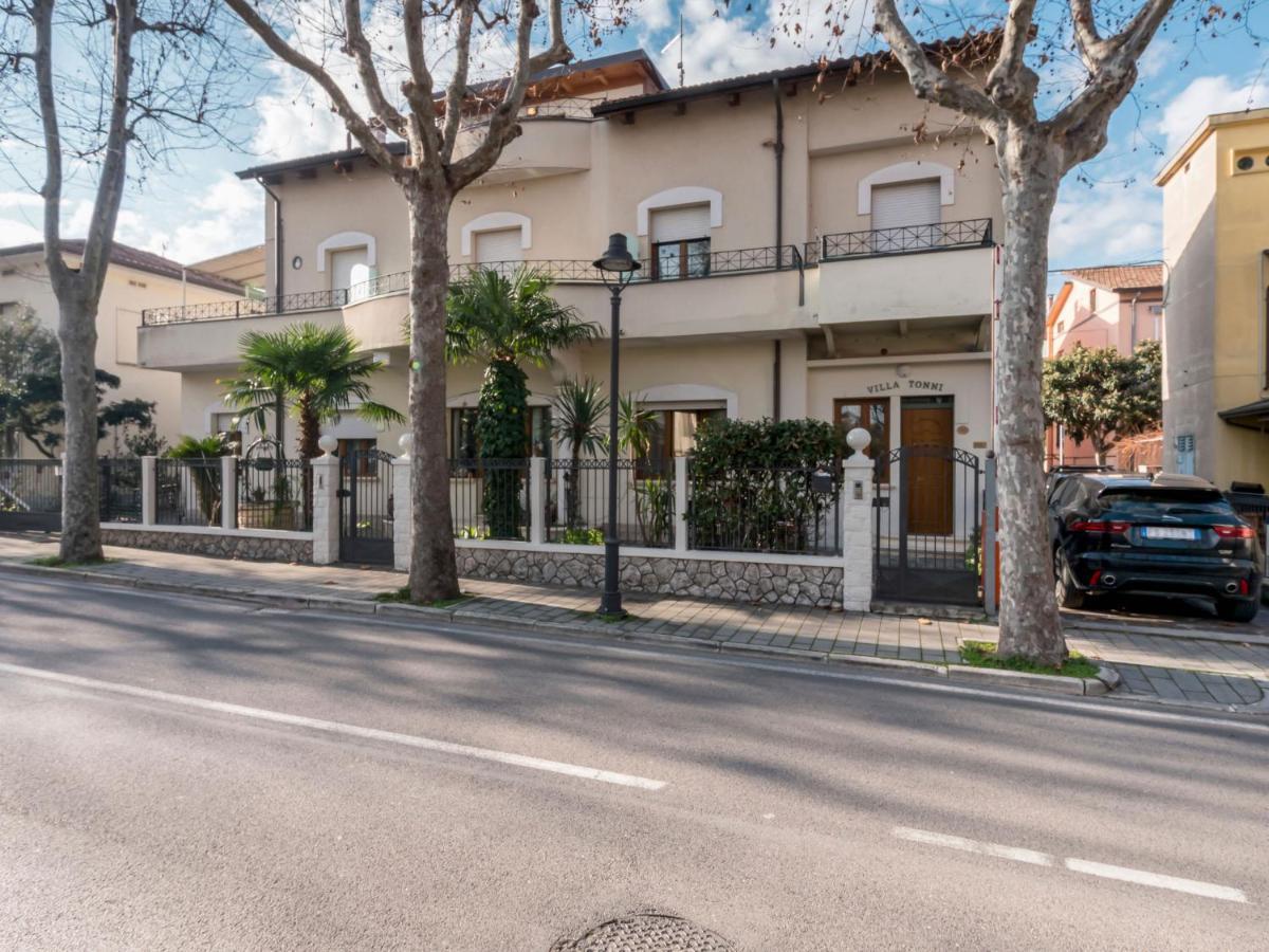 Appartamenti Villa Tonni Gabicce Mare Exterior photo