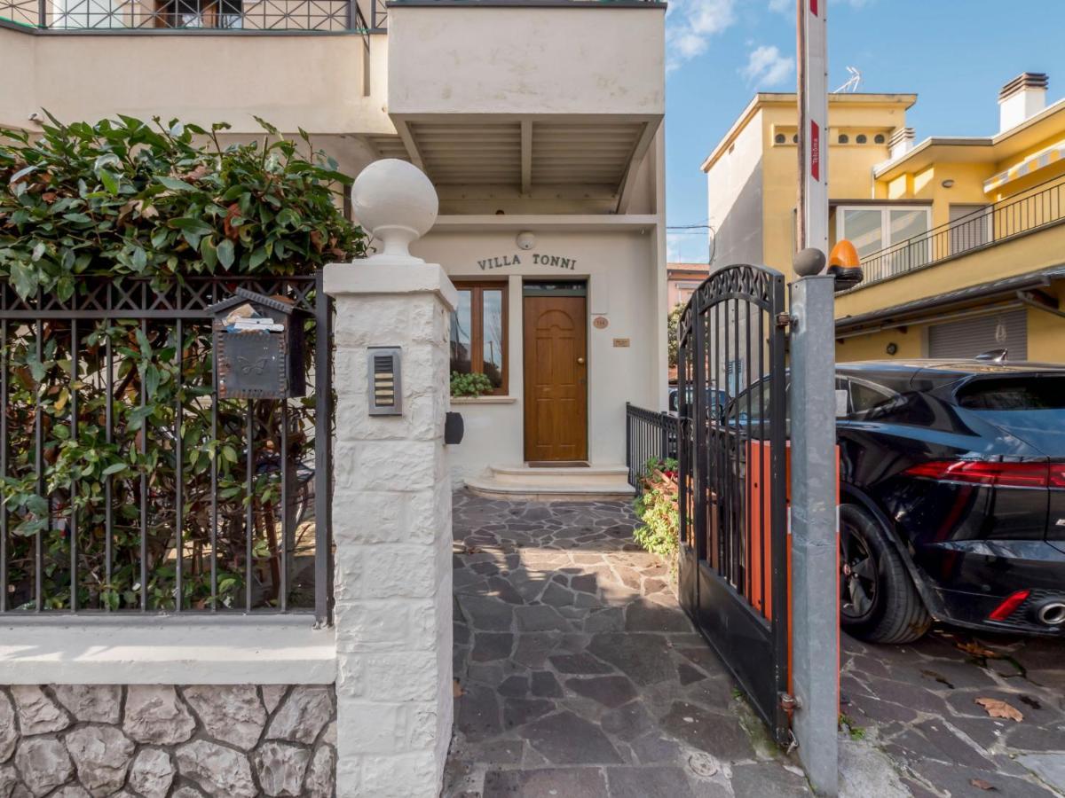 Appartamenti Villa Tonni Gabicce Mare Exterior photo
